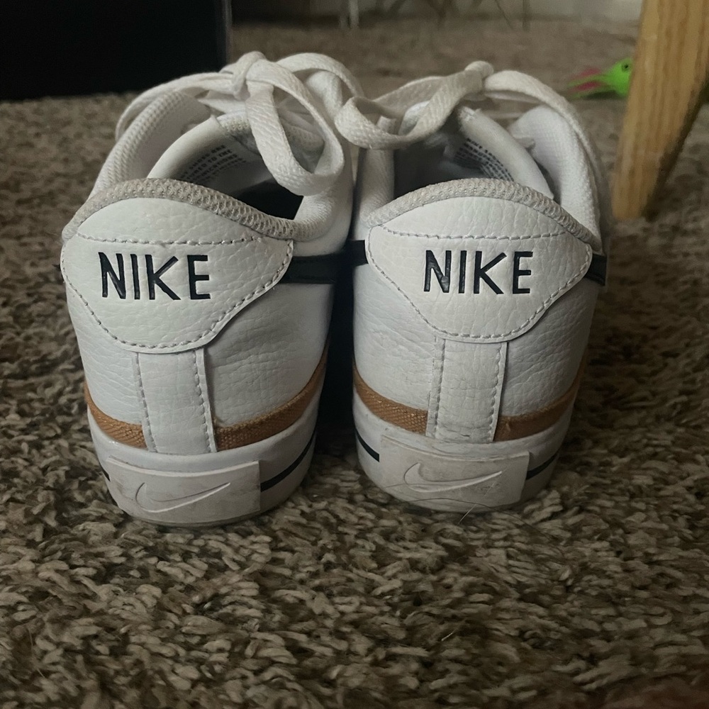 Nike low blaze